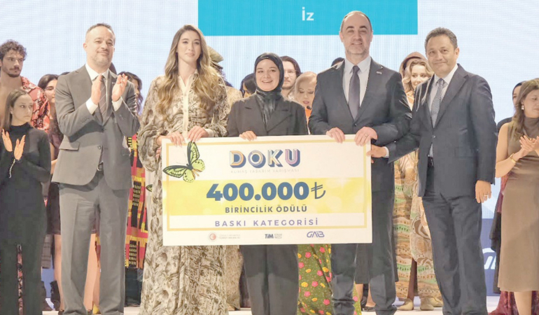 tekstilci-ihracatta-tasarimla-fark-yaratmak-istiyor-QWvtdNXE.jpg